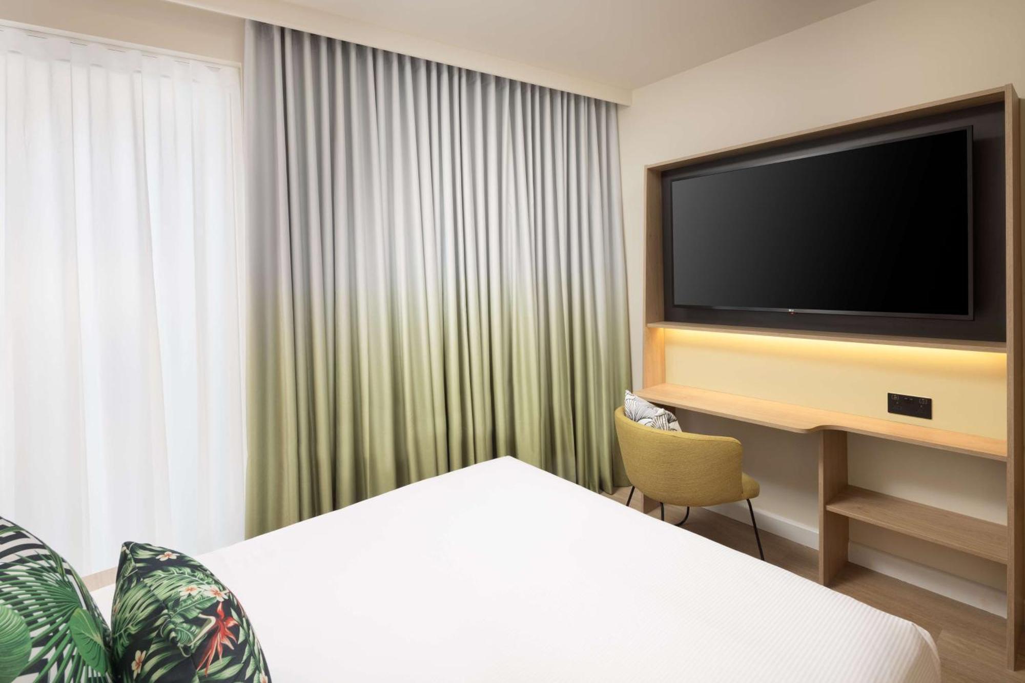 Готель Hampton By Hilton London Old Street Екстер'єр фото