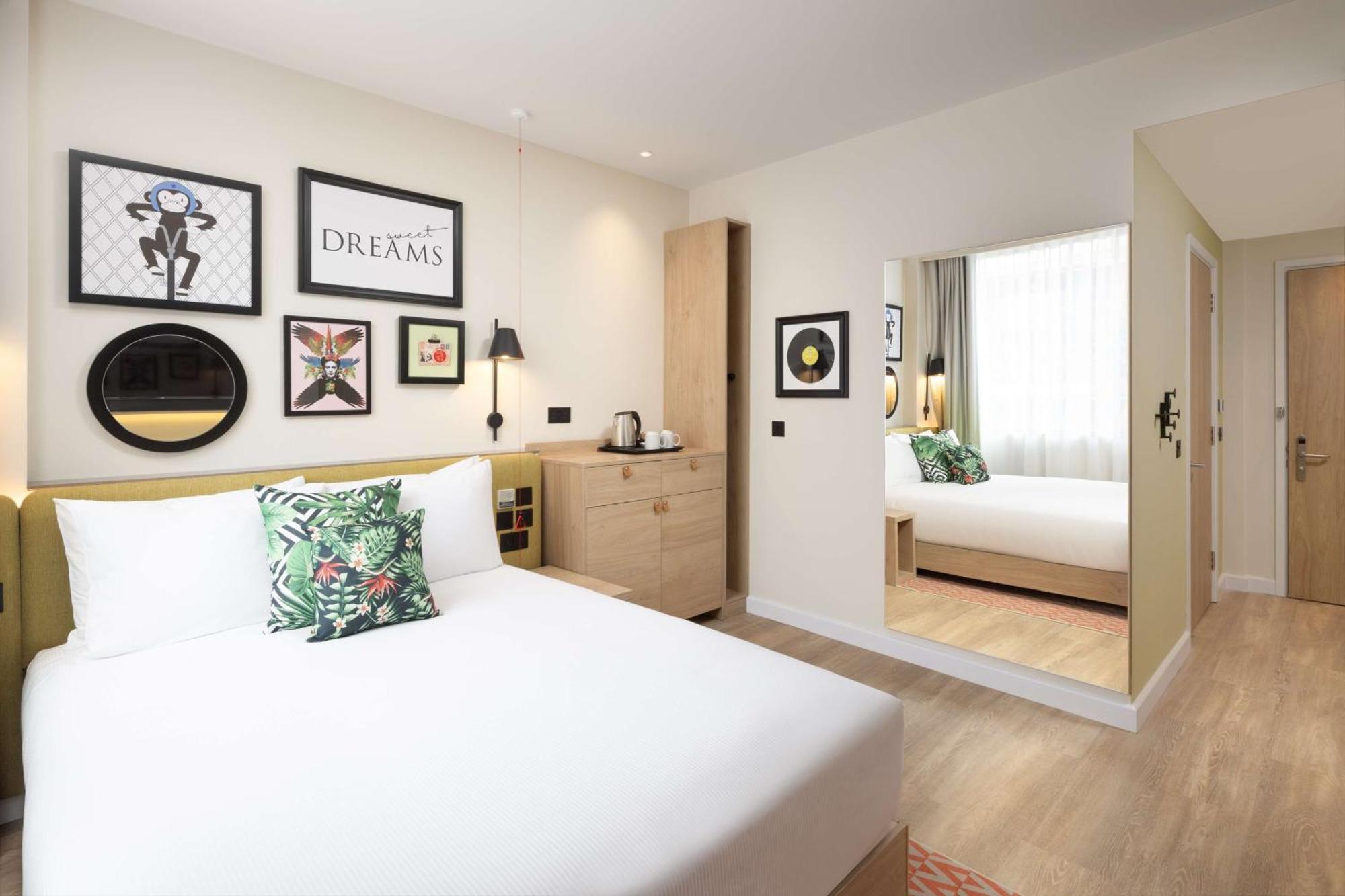 Готель Hampton By Hilton London Old Street Екстер'єр фото